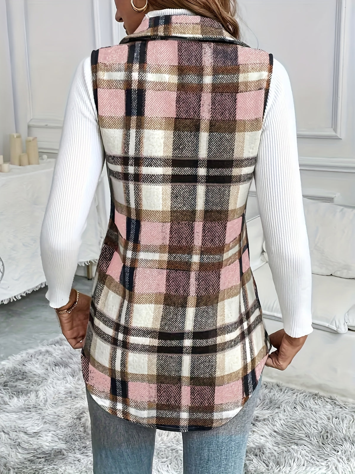 Tara | Casual Checkered Blouse