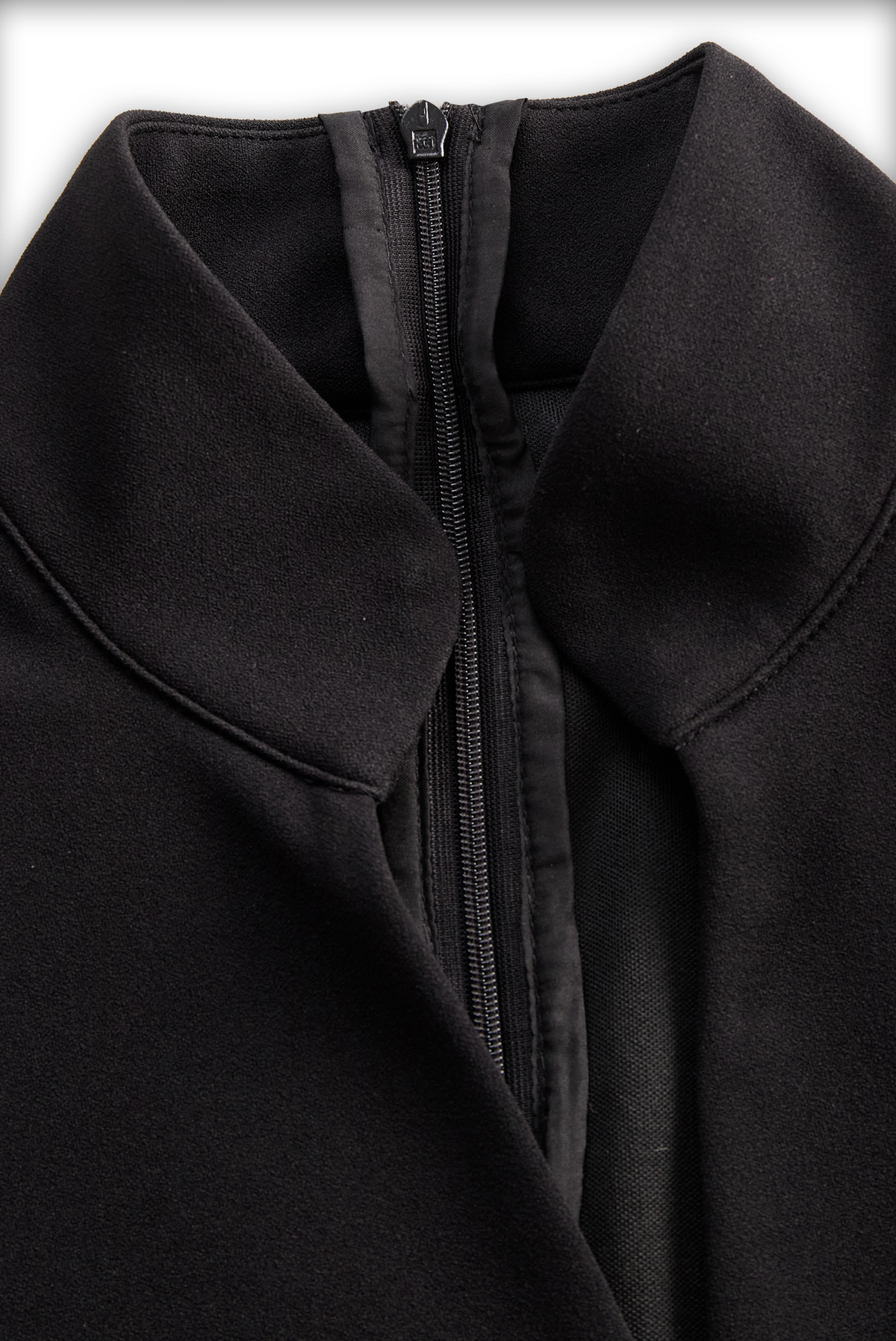 URSZULA | REFINED BLACK DRESS