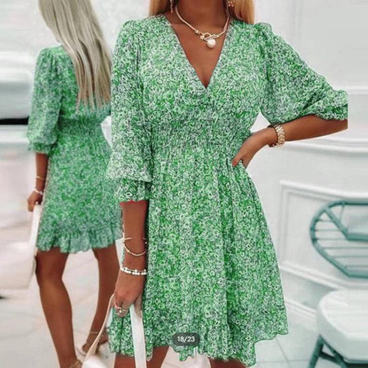 Abigail - Elegant Floral Dress