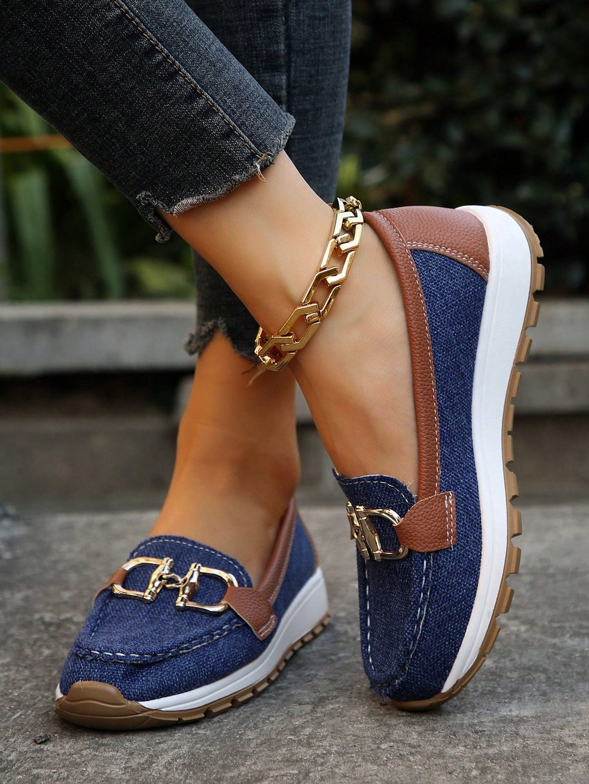 Allison - Flat Buckle Loafers