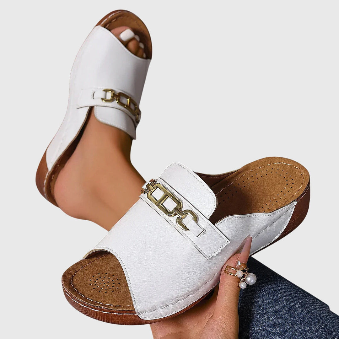 Victoria | Comfy Sandals