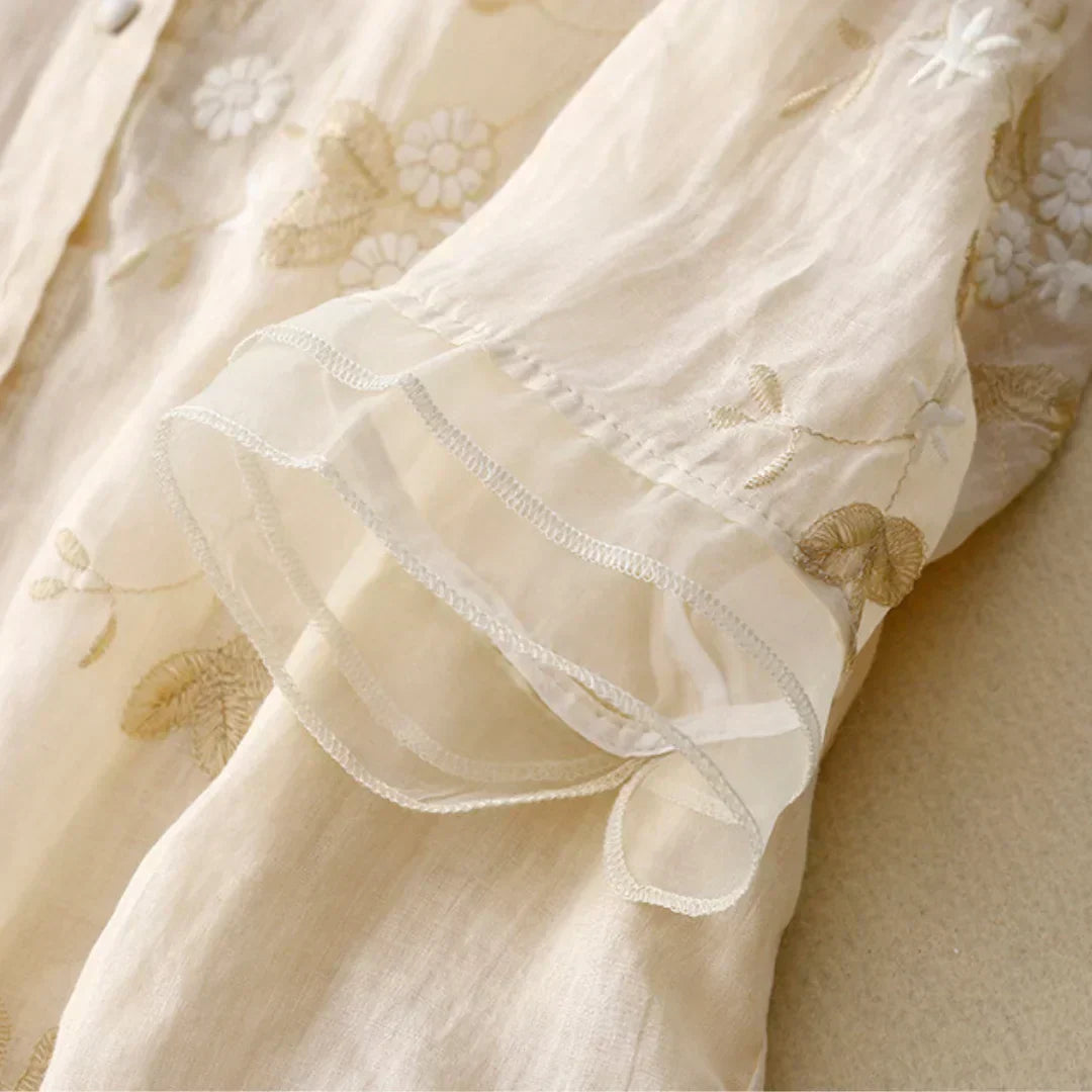 Audrey | Embroidered blouse