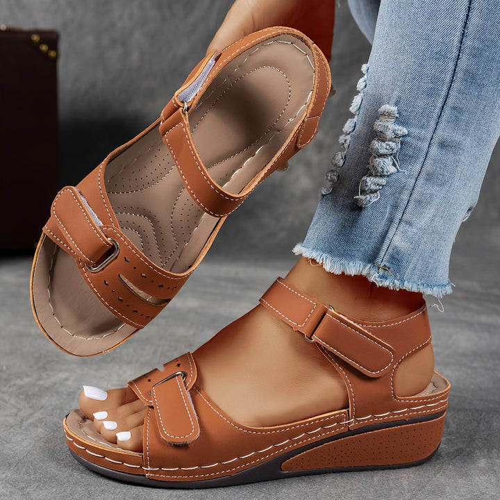 Primrose | Orthopedic Sandals