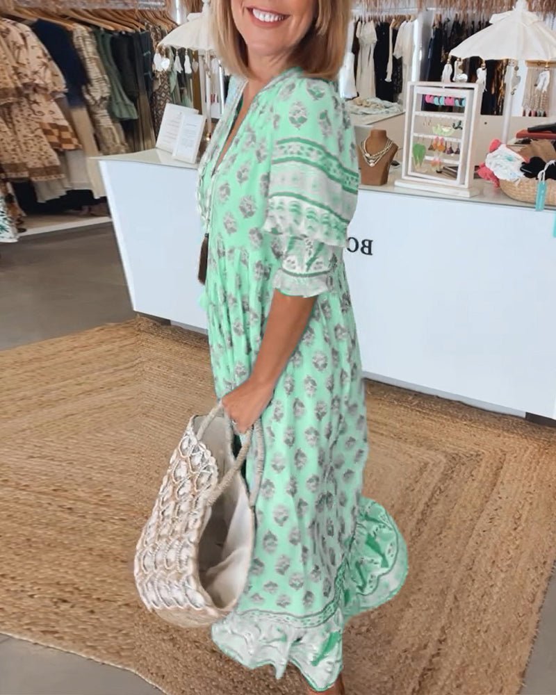 Arden | Chic Floral V-Neck Dress