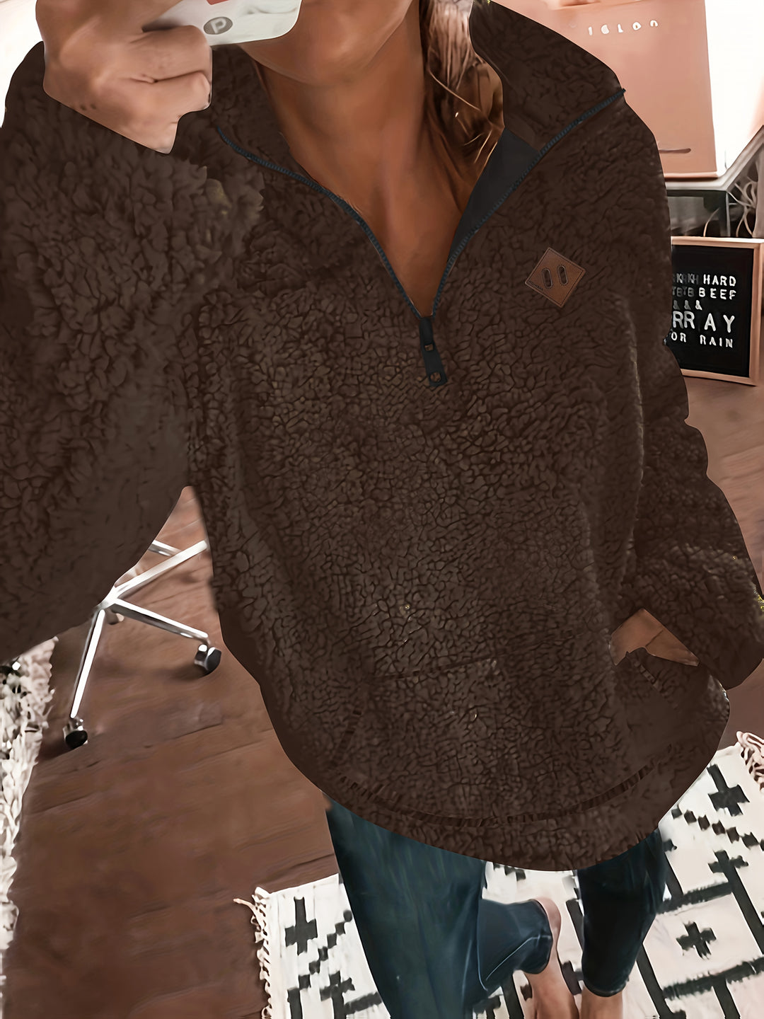 SUSAN | HIGH-NECK ZIP HOODIE