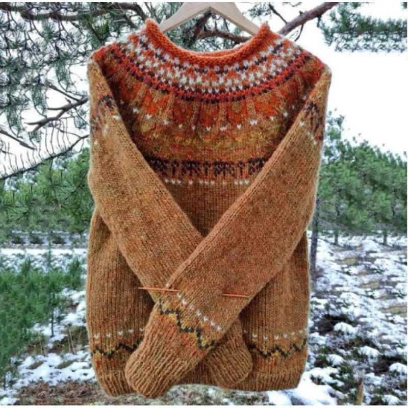 Solveig | Warm Sweater with Classic Winter Details