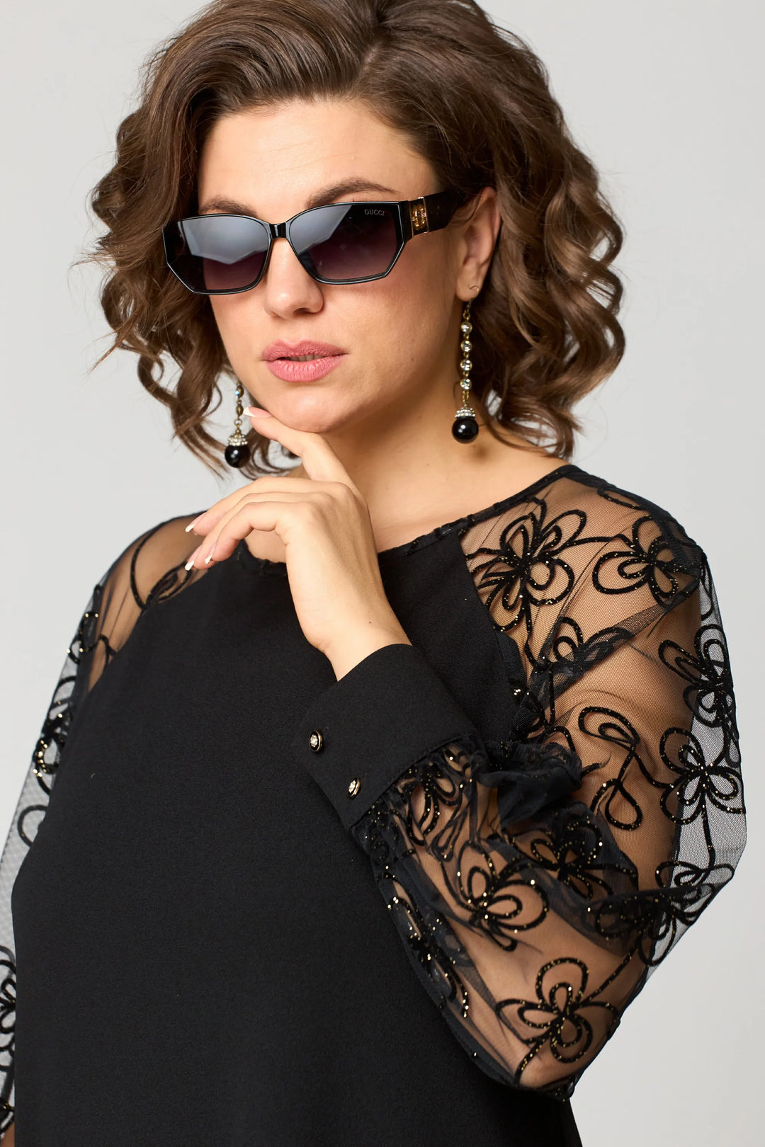 JULIA | EMBROIDERED SLEEVE DRESS