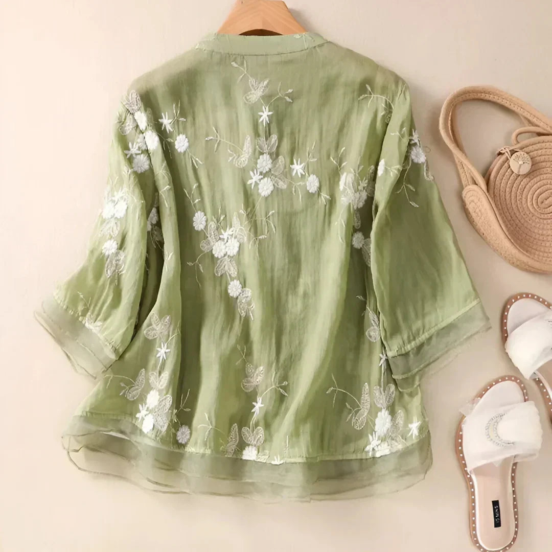 Audrey | Embroidered blouse