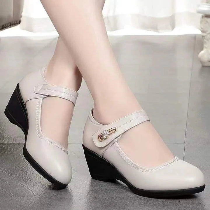 Savannah – Elegant Mid-Heel Comfort Shoes
