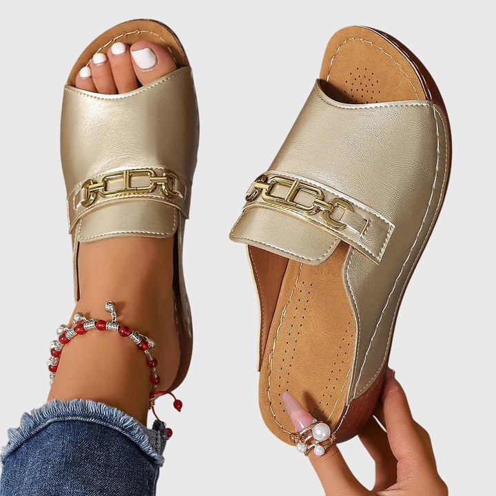 Victoria | Comfy Sandals