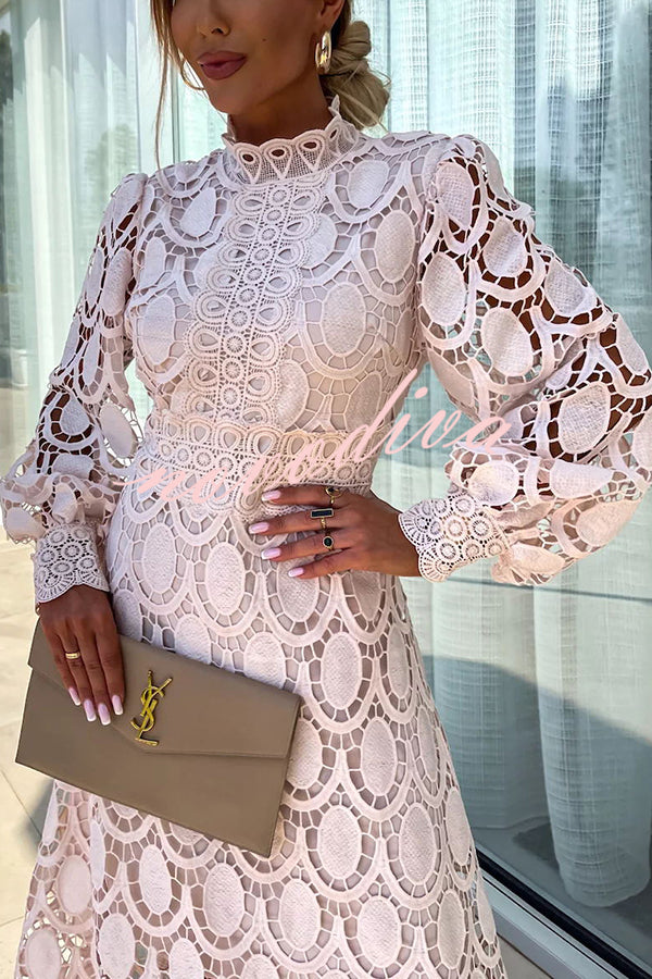 Autumn - Romantic Lace Dress
