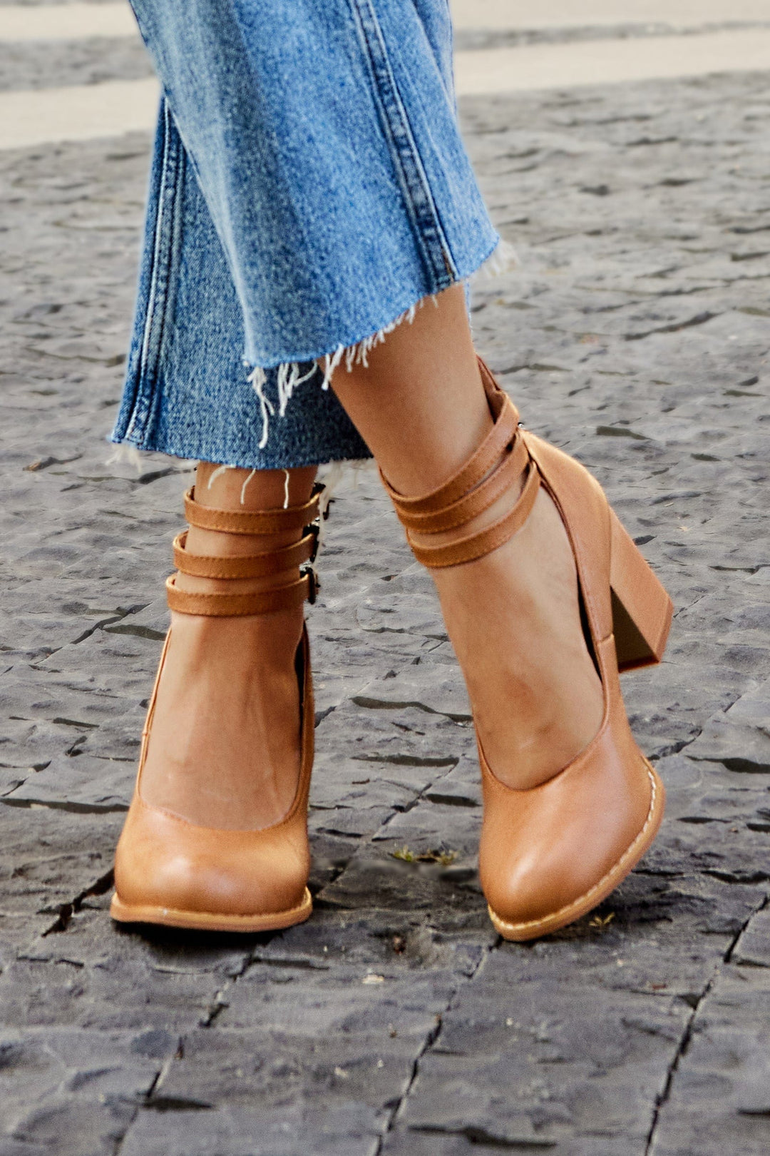 Lily |  Triple Buckle Heels