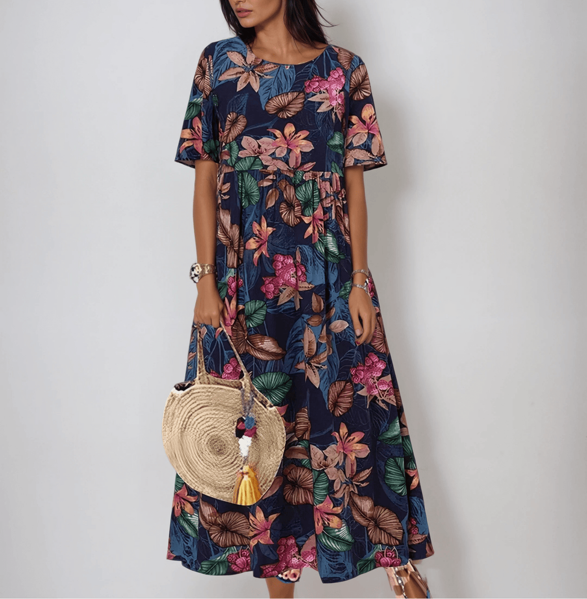 Layla | Graceful Summer Bloom