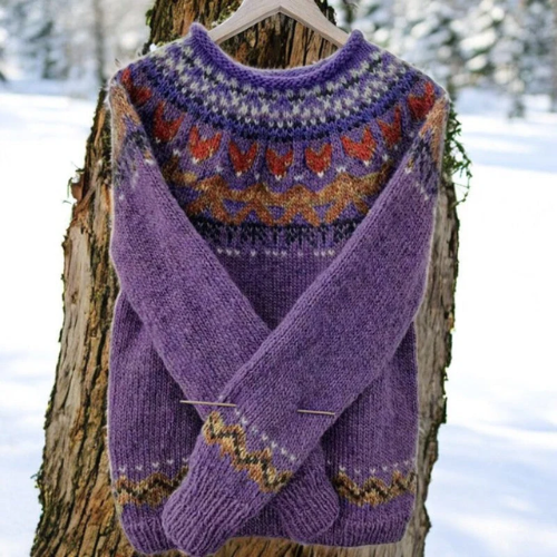 Mira | Warm sweater with traditionally woven shoulder detail