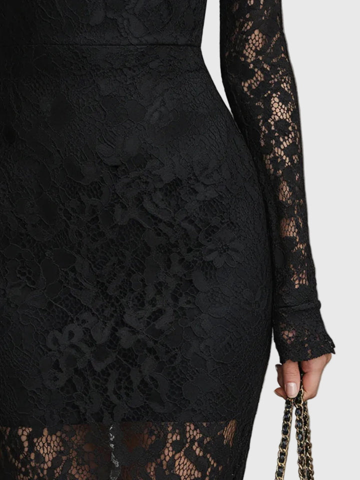 Zoey | Elegant Lace Fishtail Maxi Dress