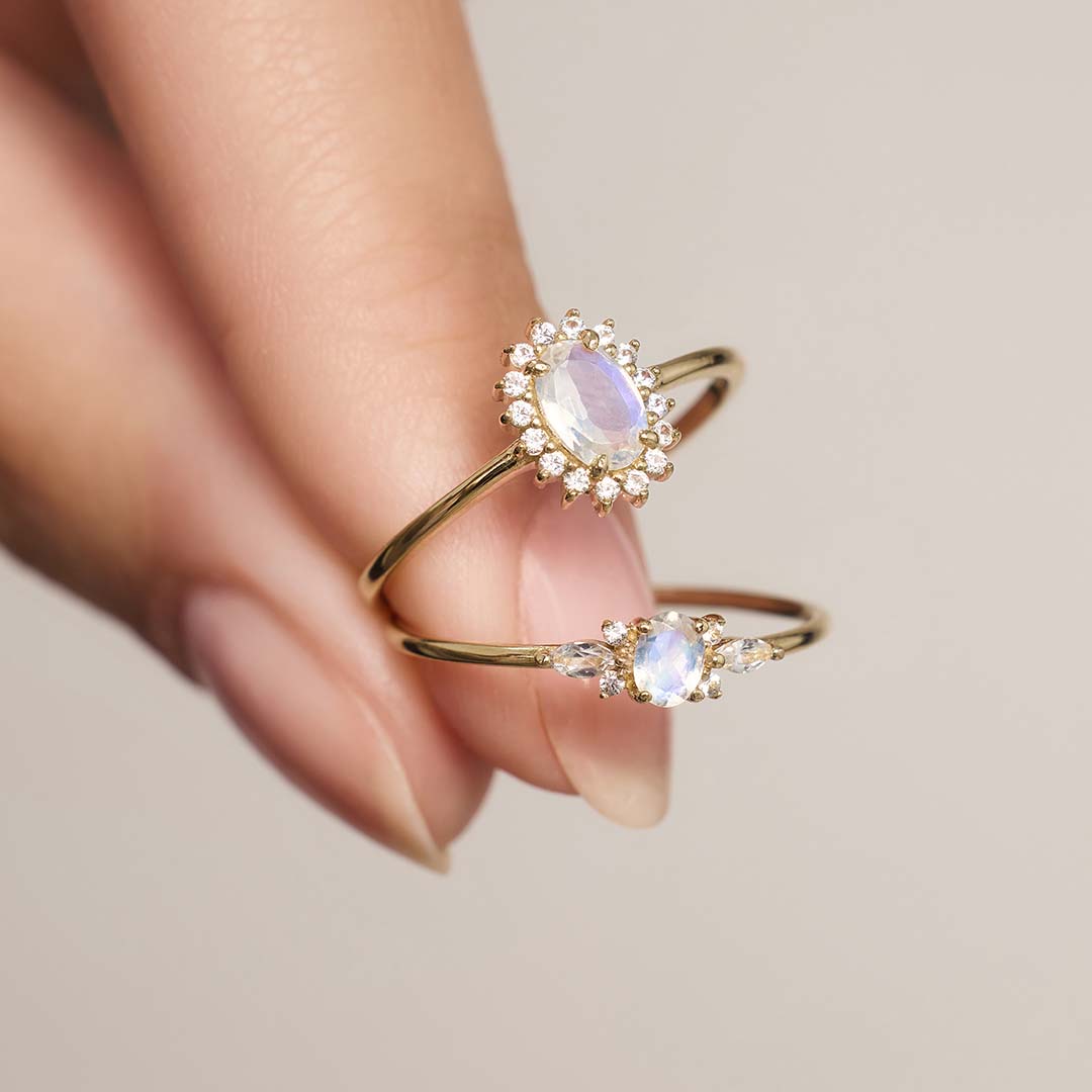 Lioravelle | Violet Diamond Ring 18k Gold