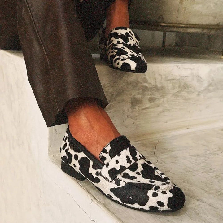 STELLA | ELEGANT ANIMAL PRINT LOAFERS