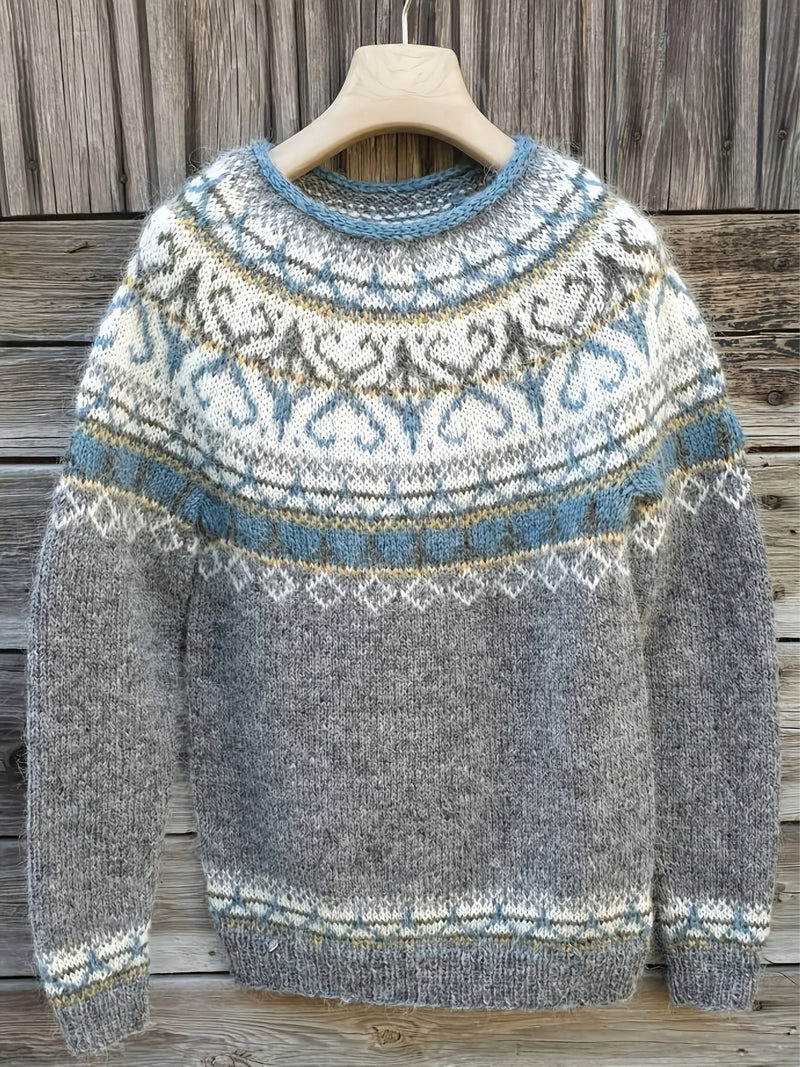 Elina | Warm sweater with soft winter details