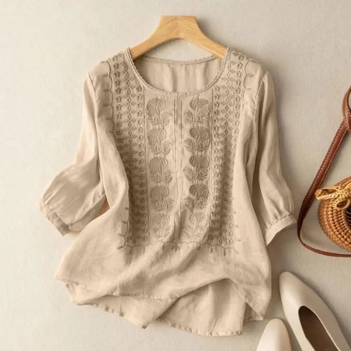 Layla – Embroidered Relaxed Blouse