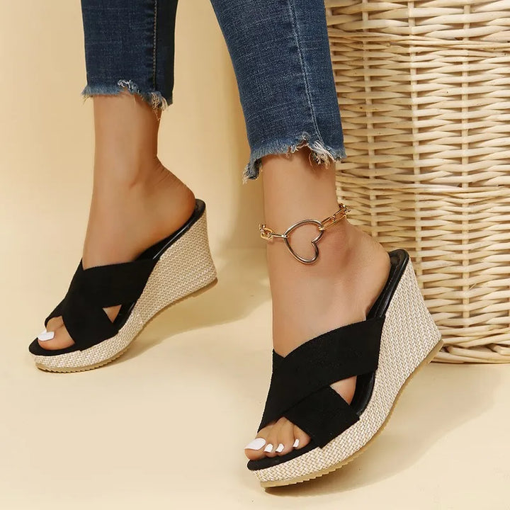 Noor | Chic Sandals