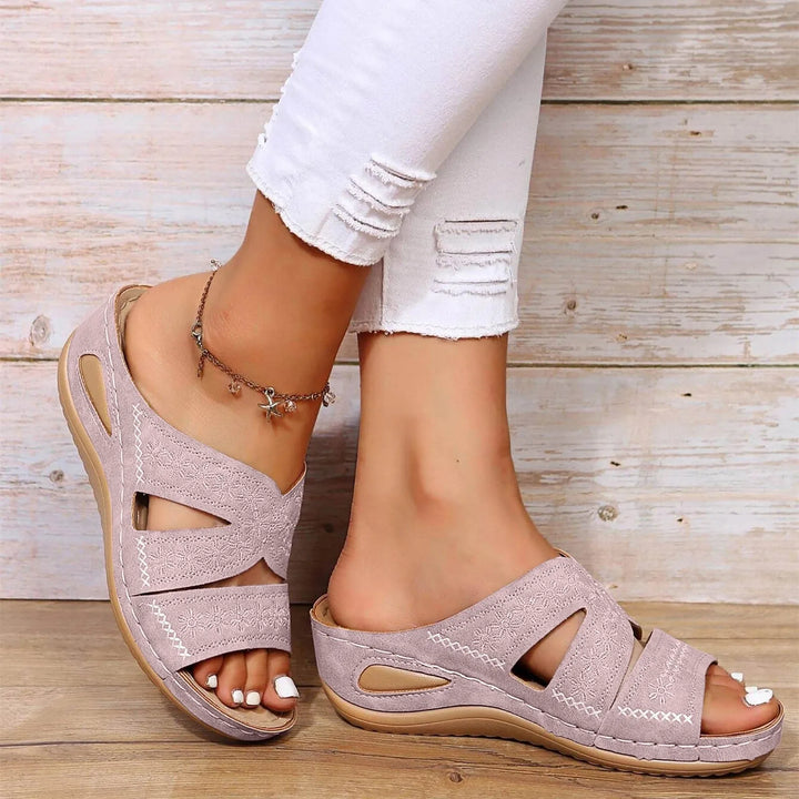 Aviana | Orthopedic Sandals