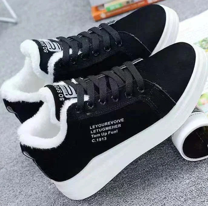 Nieuwe Snowboots Winter Outdoor Vrouwen Schoenen Warm Bont Pluche Dame Casual Schoenen Lace Up Mode Sneakers Platform Snowboots
