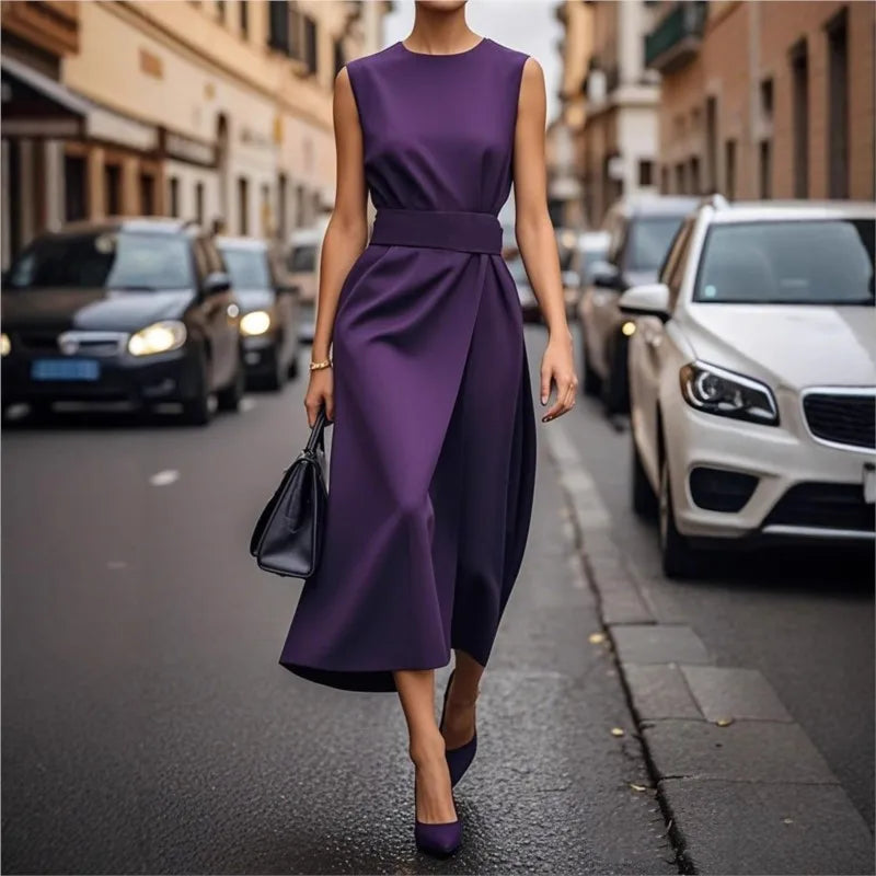 JADWIGA | ELEGANT ROUND-NECK DRESS