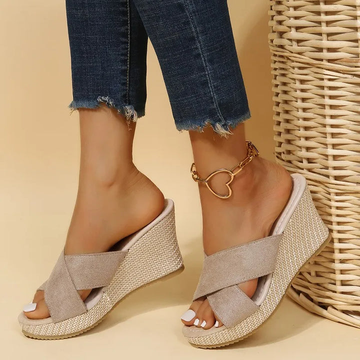 Noor | Chic Sandals