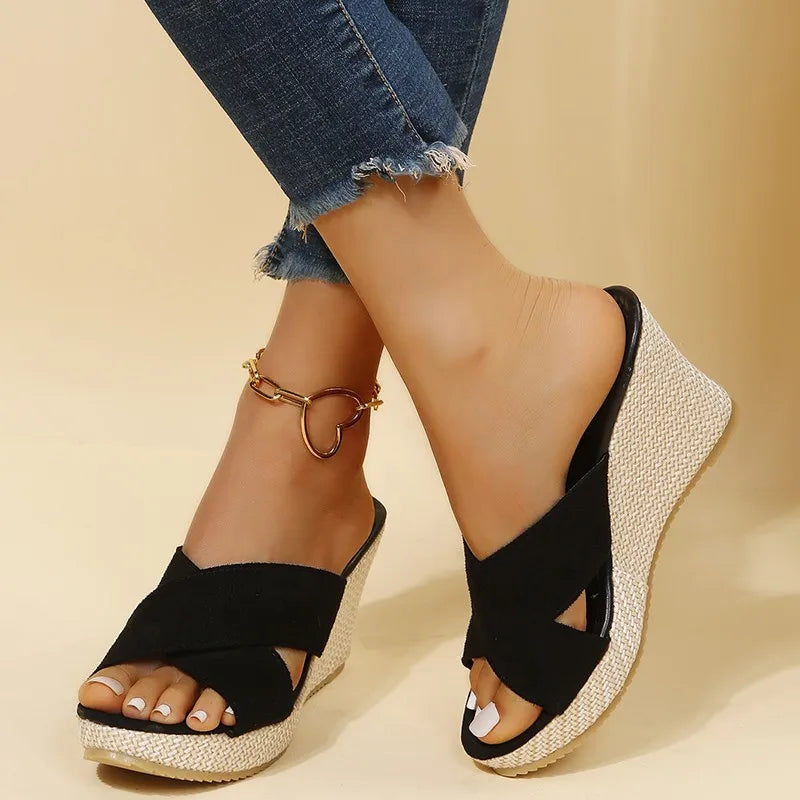 Noor | Chic Sandals