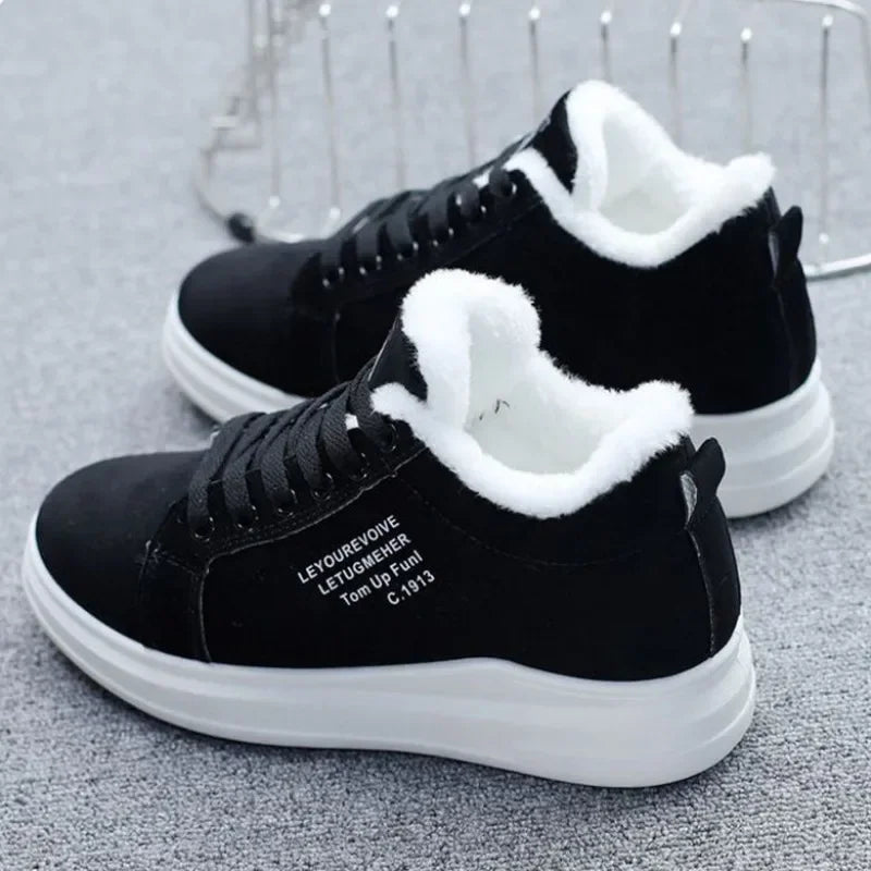 Nieuwe Snowboots Winter Outdoor Vrouwen Schoenen Warm Bont Pluche Dame Casual Schoenen Lace Up Mode Sneakers Platform Snowboots