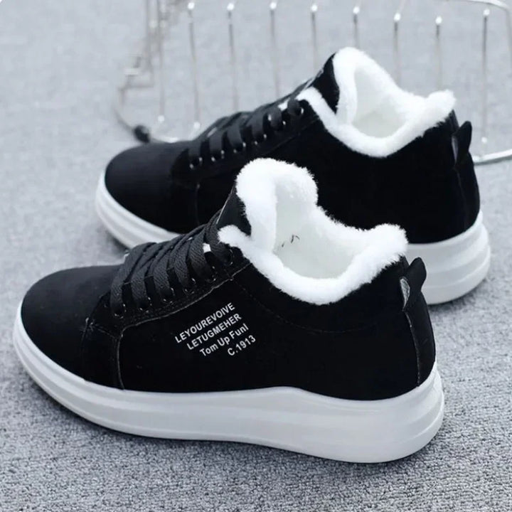 Nieuwe Snowboots Winter Outdoor Vrouwen Schoenen Warm Bont Pluche Dame Casual Schoenen Lace Up Mode Sneakers Platform Snowboots