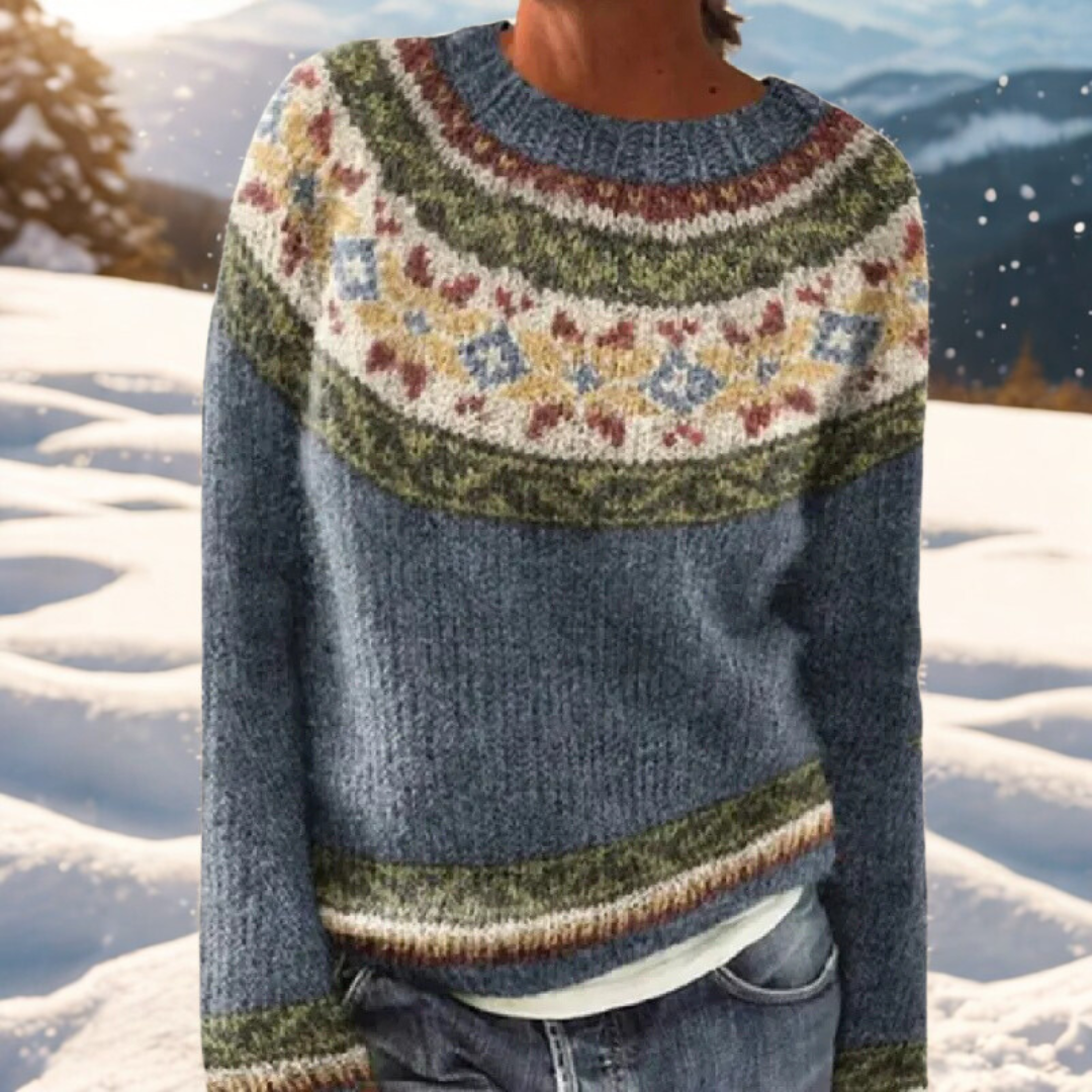 ASTRID | WARM SWEATER WITH REFINED NORDIC DETAILS