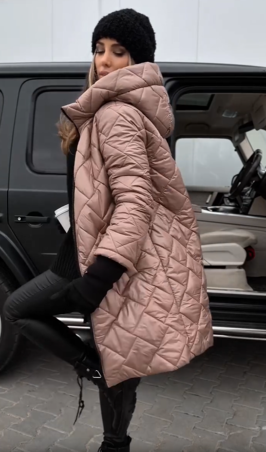 EMMY | ELEGANT QUILTED JACKET