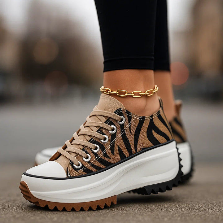 ARLINA | COMFORTABLE SNEAKER