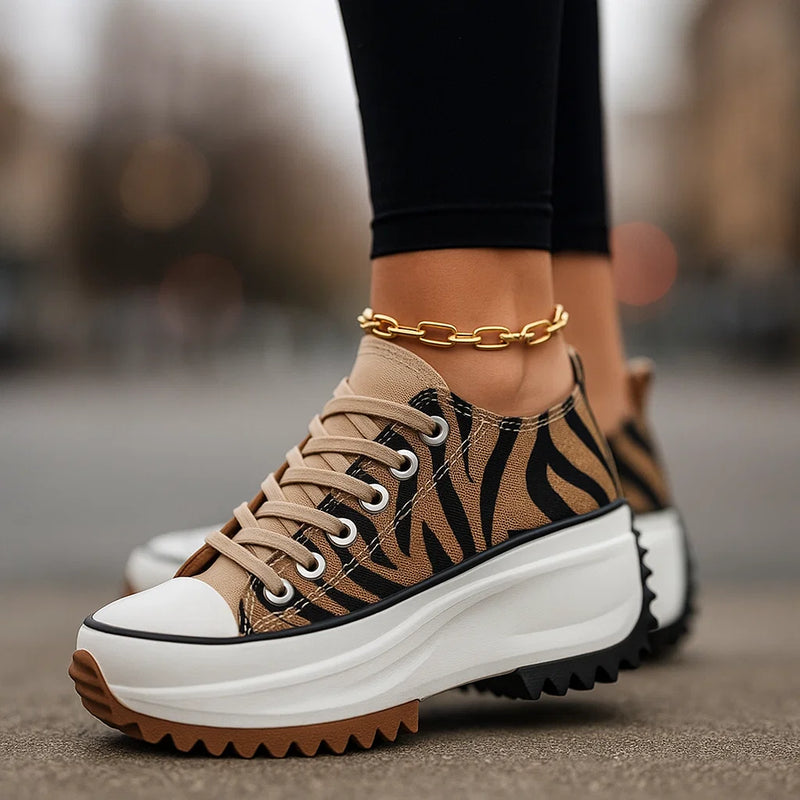 ARLINA | COMFORTABLE SNEAKER