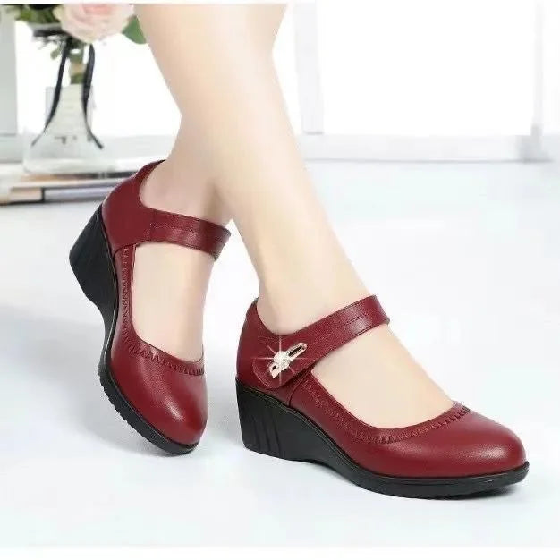 Savannah – Elegant Mid-Heel Comfort Shoes