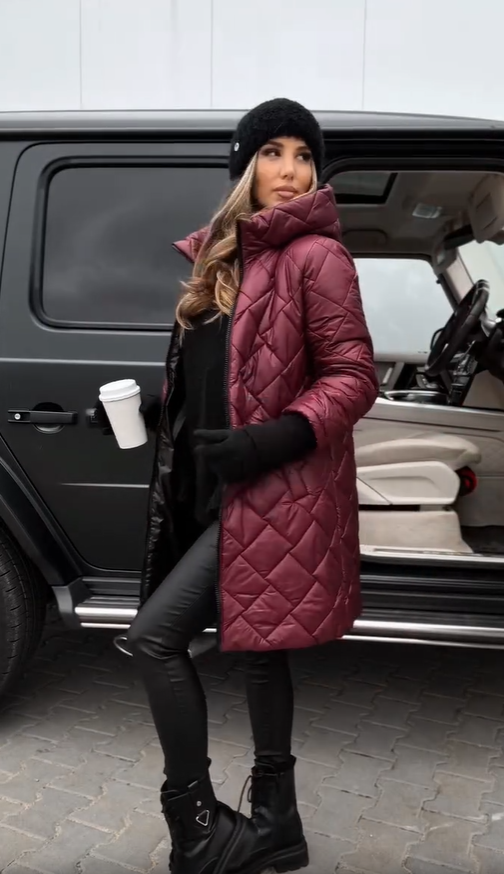 EMMY | ELEGANT QUILTED JACKET
