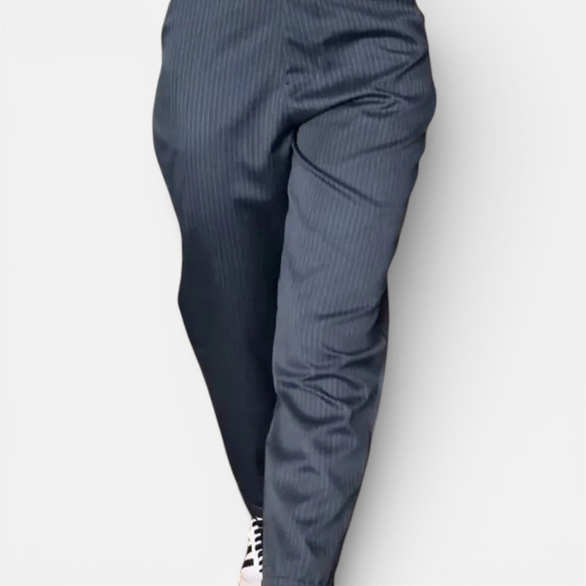 MATHILDA | ELEGANT, FIGURE-FLATTERING PANTS WITH STRIPES