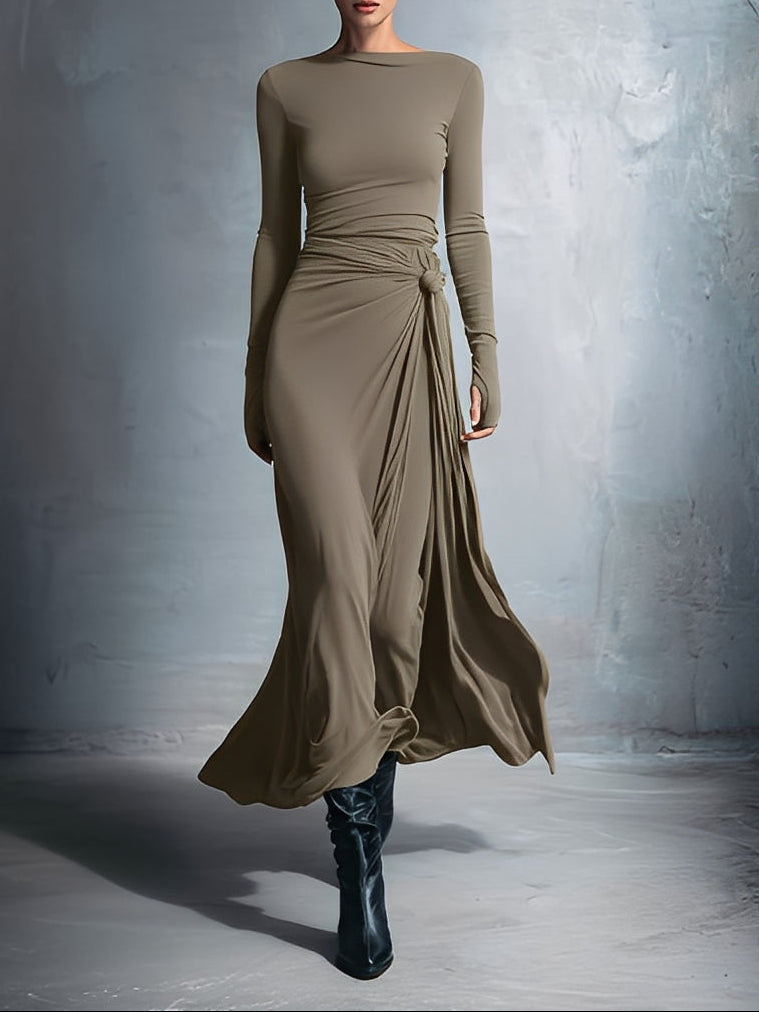 Veya | Elegant Flowing Maxi Dress
