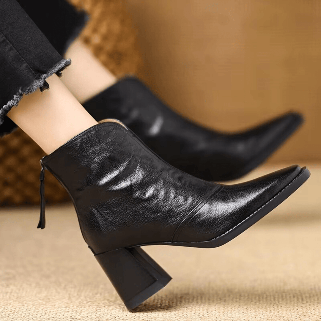 Ovelle | Classic Heeled Boot