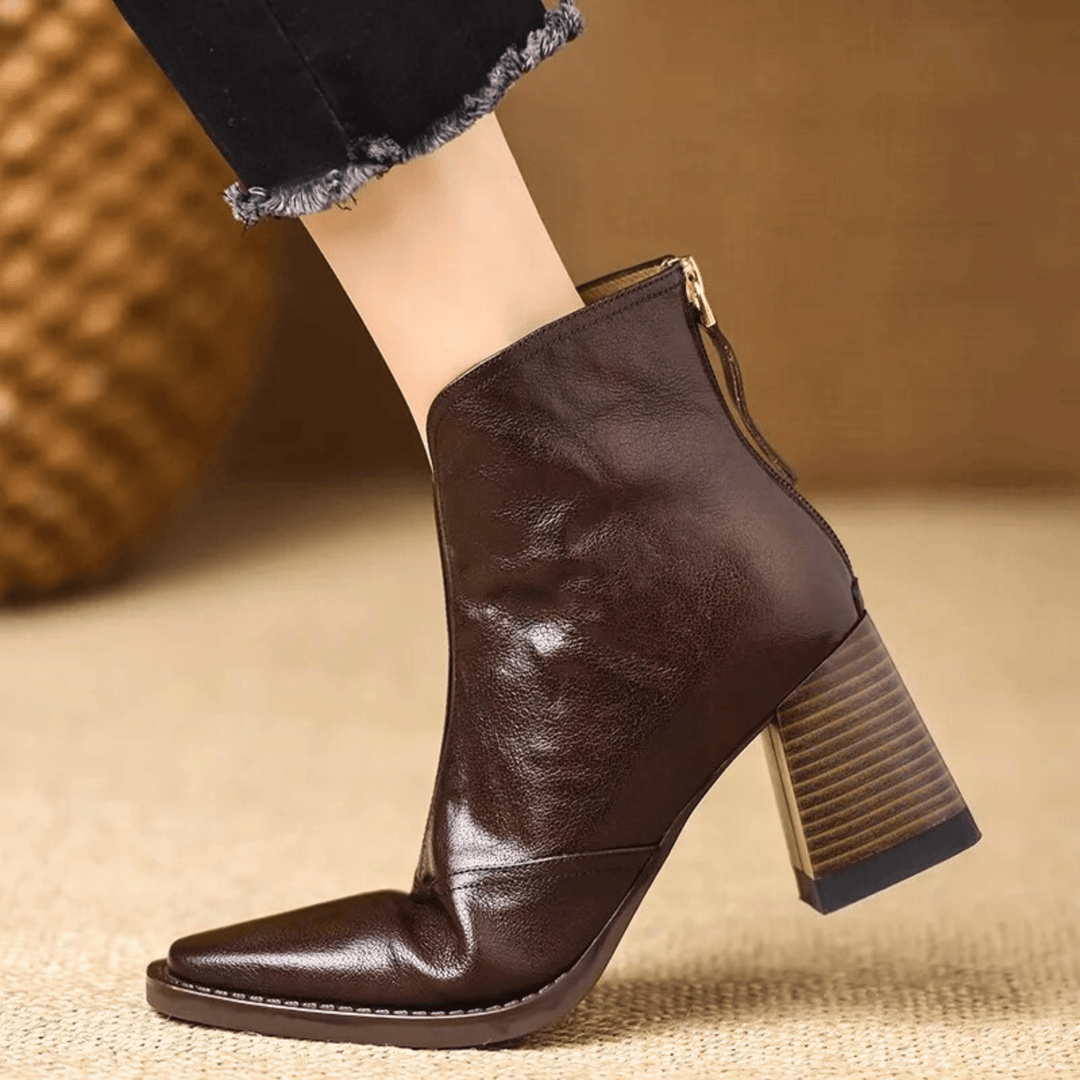 Ovelle | Classic Heeled Boot