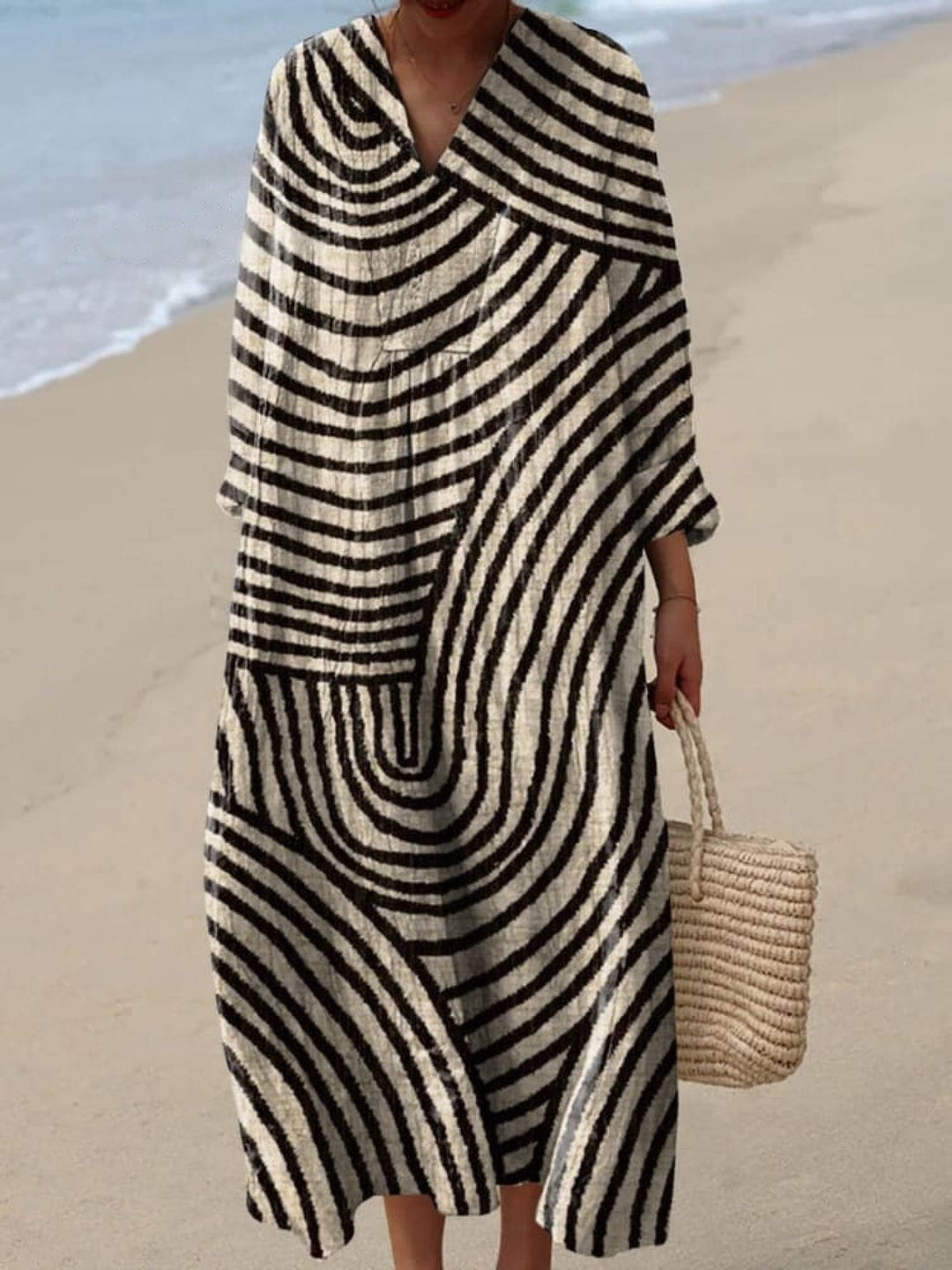 Macy – Graphic Dress